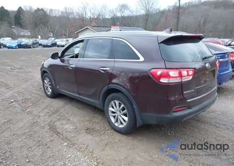 2017 Kia Sorento 2.4L Lx from USA, damaged, VIN 5XYPGDA38HG319033